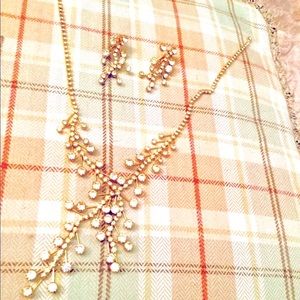 Vintage Crystal Necklace & Matching Earring Set 2